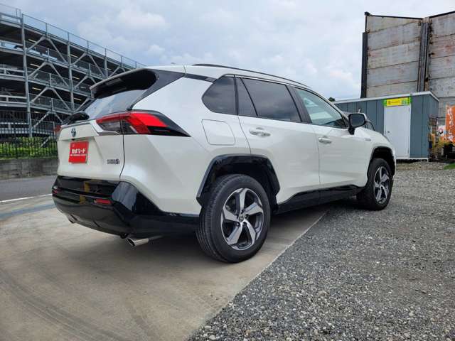 トヨタ ＲＡＶ４　ＰＨＶ ２．５ Ｇ Ｚ Ｅ－ＦＯＵＲ ４ＷＤ R3年 (関東) 99