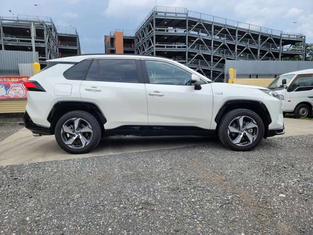 トヨタ ＲＡＶ４　ＰＨＶ ２．５ Ｇ Ｚ Ｅ－ＦＯＵＲ ４ＷＤ R3年 (関東) 99