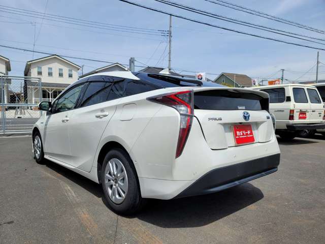 トヨタ プリウス １．８ Ｓ セーフティ プラス H29年 (関東) 99