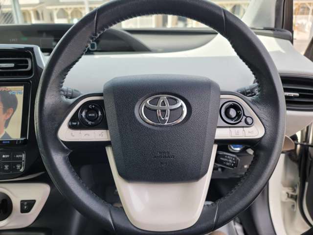 トヨタ プリウス １．８ Ｓ セーフティ プラス H29年 (関東) 99