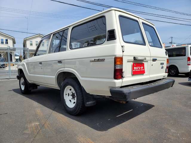 トヨタ ランドクルーザー７０ ４．２ 観音扉 ４ＷＤ S58年 (関東) 99