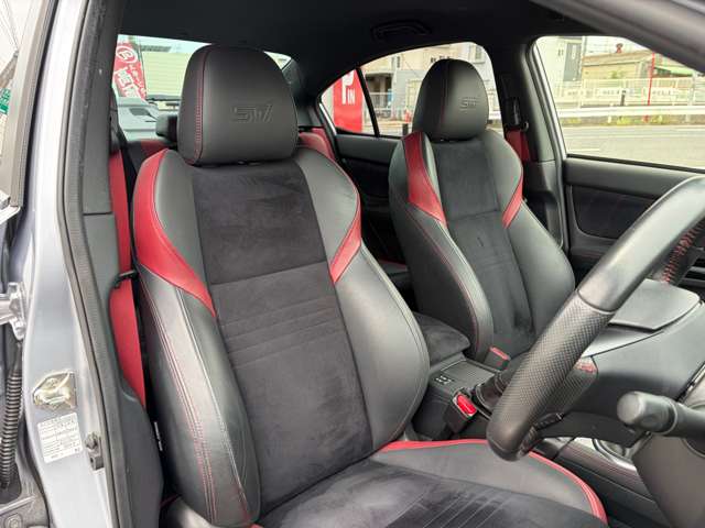 スバル ＷＲＸ　ＳＴＩ ＳＴＩ ２．０ ４ＷＤ R1年 (関東) 99