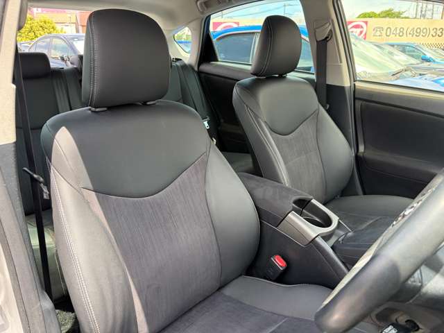 トヨタ プリウス １．８ Ｇ H26年 (関東) 99
