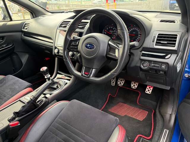 スバル ＷＲＸ　ＳＴＩ ＳＴＩ ２．０ ４ＷＤ H29年 (関東) 99