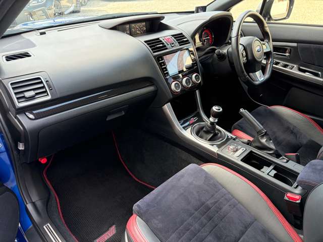 スバル ＷＲＸ　ＳＴＩ ＳＴＩ ２．０ タイプＳ ４ＷＤ H28年 (関東) 99