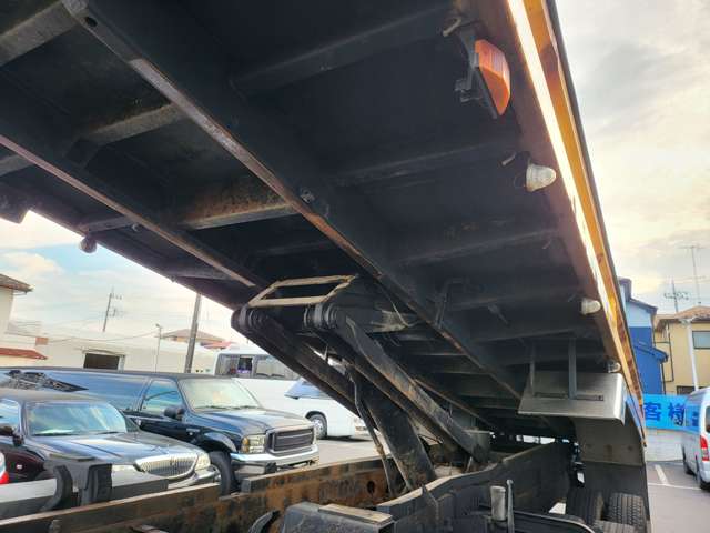 日野自動車 プロフィア 積載量１２３００ＫＧ H28年 (関東) 99