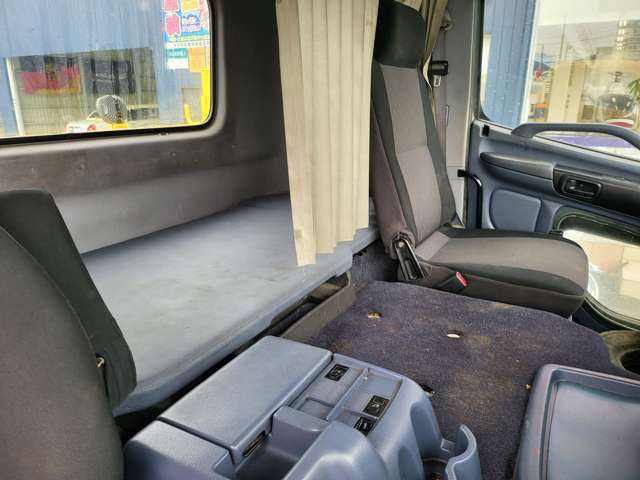日野自動車 プロフィア ハイジャッキローダー H21年 (関東) 99