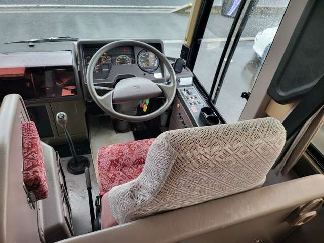 三菱フソウ エアロミディ ２７人乗リ H11年 (関東) 99