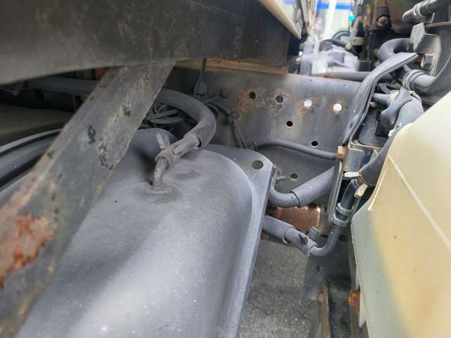 いすゞ エルフ 箱車 H20年 (関東) 99