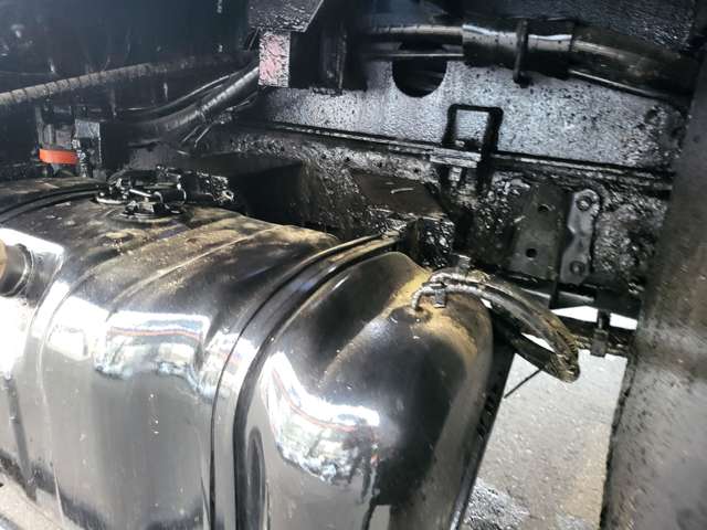 いすゞ エルフ 高所作業車 H15年 (関東) 99