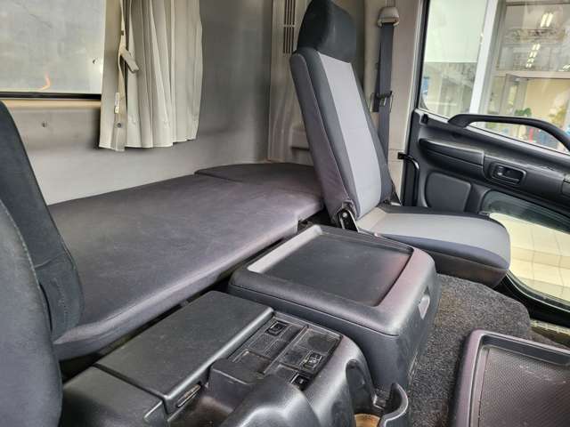 日野自動車 プロフィア 積載８８００ＫＧ H23年 (関東) 99