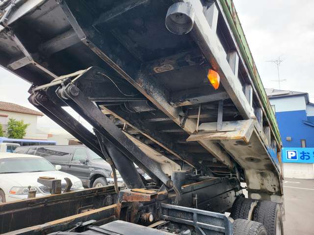日野自動車 プロフィア 積載８８００ＫＧ H23年 (関東) 99