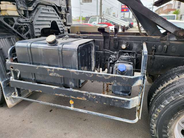 日野自動車 プロフィア 積載８８００ＫＧ H23年 (関東) 99