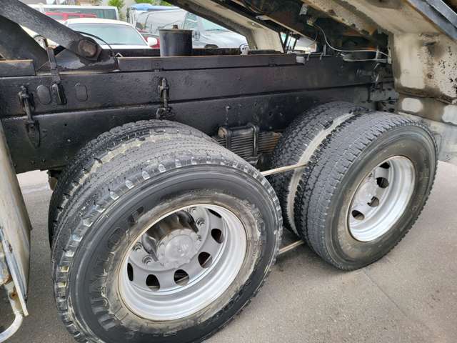 日野自動車 プロフィア 積載８８００ＫＧ H23年 (関東) 99