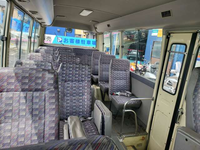 いすゞ ジャーニー ２６人乗リ H17年 (関東) 99