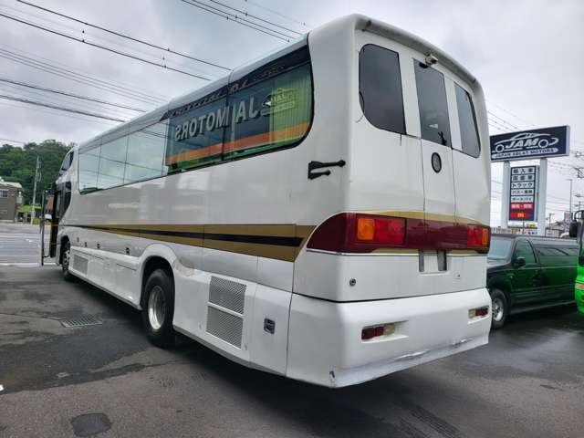 ボルボ アンダーフロア大型バス サロンバス H13年 (関東) 99