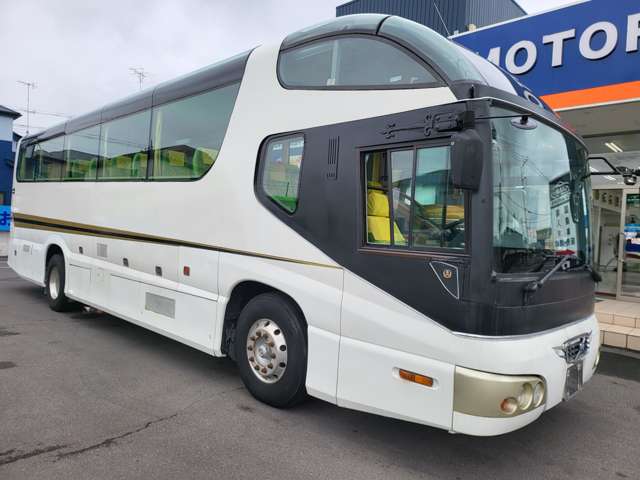 ボルボ アンダーフロア大型バス サロンバス H13年 (関東) 99