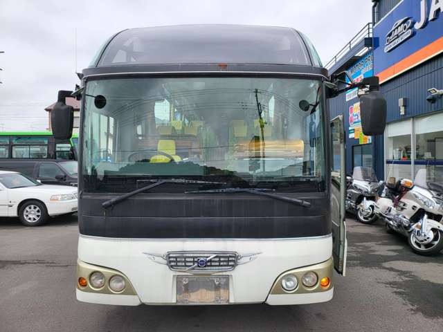 ボルボ アンダーフロア大型バス サロンバス H13年 (関東) 99