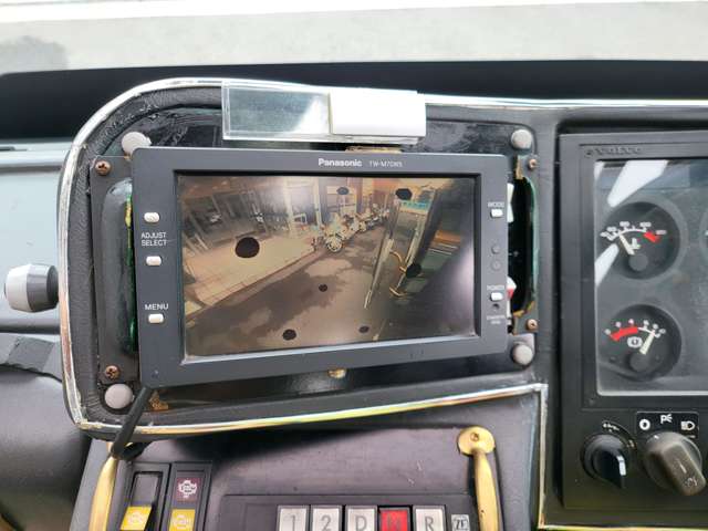 ボルボ アンダーフロア大型バス サロンバス H13年 (関東) 99