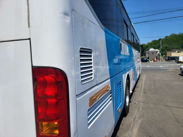 ヒョンデ 大型観光バス ４７人乗リ H25年 (関東) 99