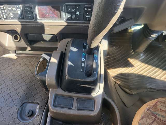 三菱フソウ ローザ ４ＷＤ H22年 (関東) 99
