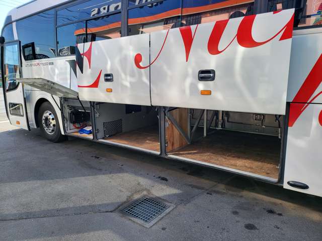 ヒョンデ ユニバース 大型観光バス H28年 (関東) 99