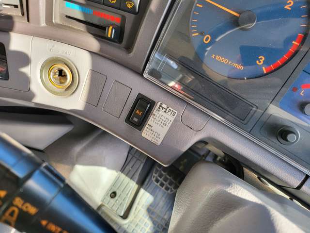 日野自動車 プロフィア ハシゴ車 H7年 (関東) 99