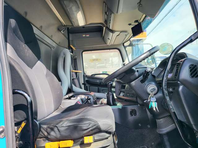 日野自動車 プロフィア アルミウイング H26年 (関東) 99