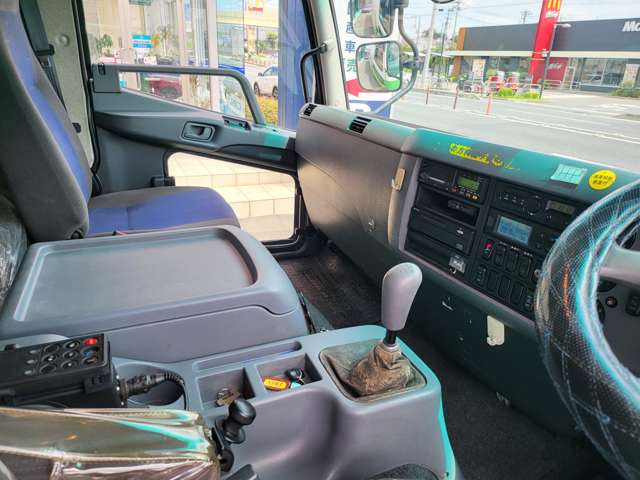 三菱フソウ ファイター 冷蔵冷凍車 H28年 (関東) 99