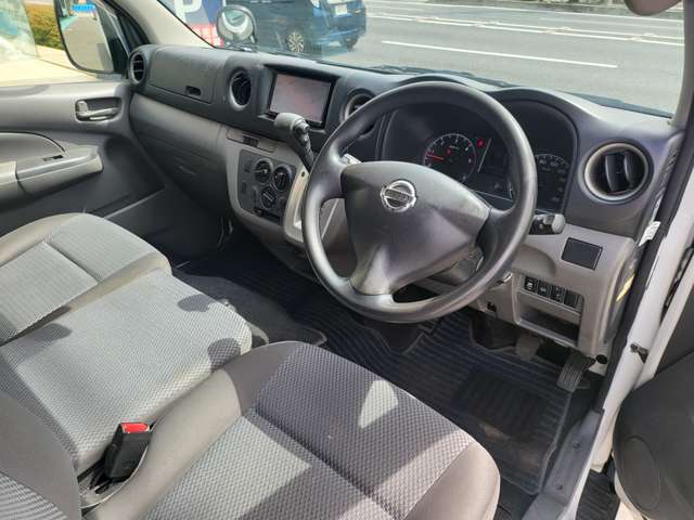日産 ＮＶ３５０キャラバン ２．５ ＤＸ ロングボディ ディーゼルターボ H27年 (関東) 99