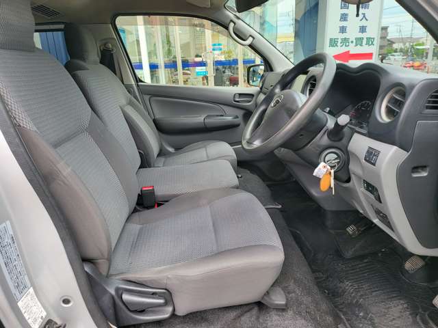 日産 ＮＶ３５０キャラバン ２．５ ＤＸ ロングボディ ディーゼルターボ ４ＷＤ H26年 (関東) 99