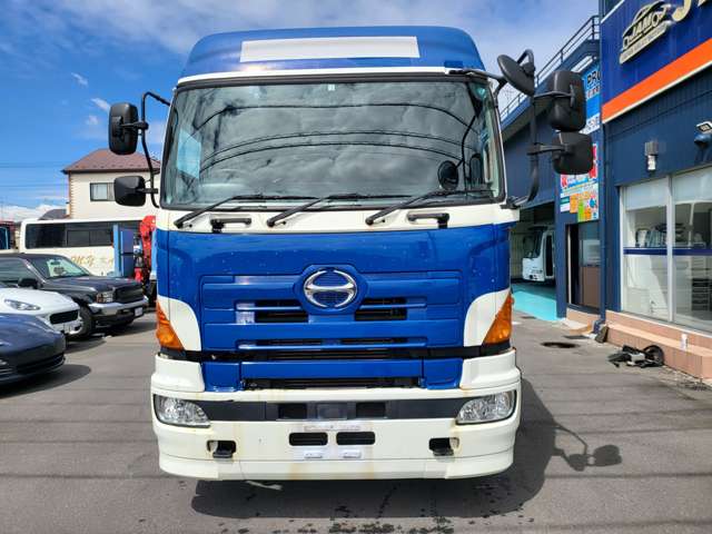 日野自動車 プロフィア トラクターヘッド H29年 (関東) 99