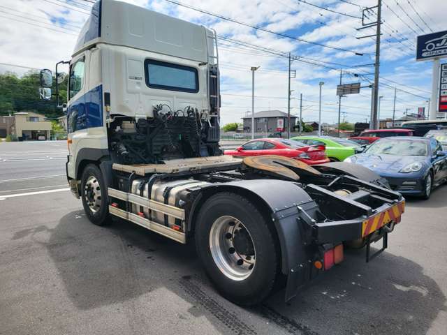 日野自動車 プロフィア トラクターヘッド H29年 (関東) 99