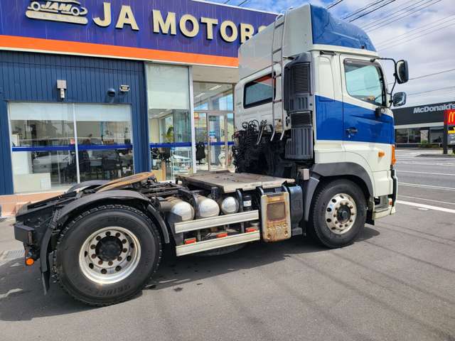 日野自動車 プロフィア トラクターヘッド H29年 (関東) 99