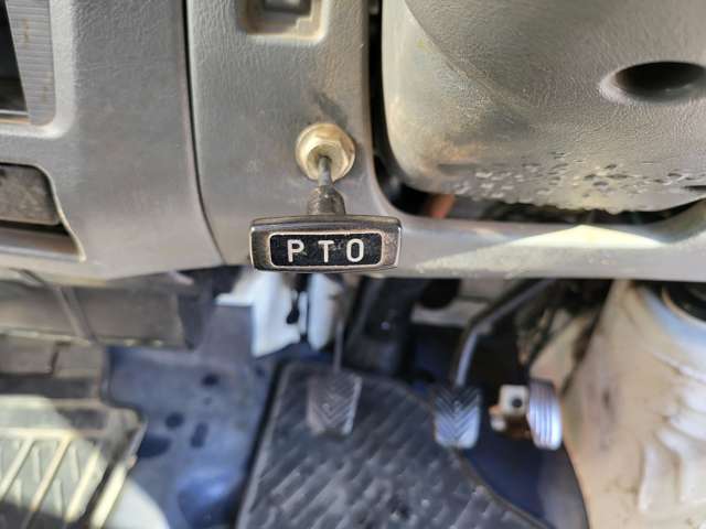 三菱 ミニキャブトラック ６６０ ＴＤ ４ＷＤ H11年 (関東) 99