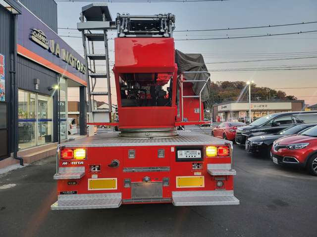三菱フソウ グレート消防車 地上高２５Ｍ H3年 (関東) 99