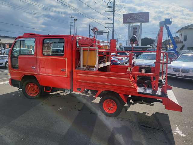いすゞ エルフ ５速マニュアル H15年 (関東) 99