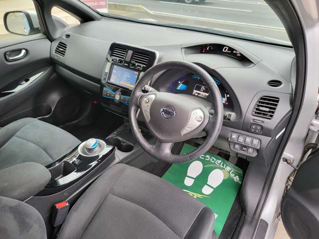 日産 リーフ Ｘ H25年 (関東) 99