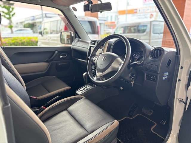 スズキ ジムニーシエラ １．３ ランドベンチャー ４ＷＤ H29年 (関東) 99