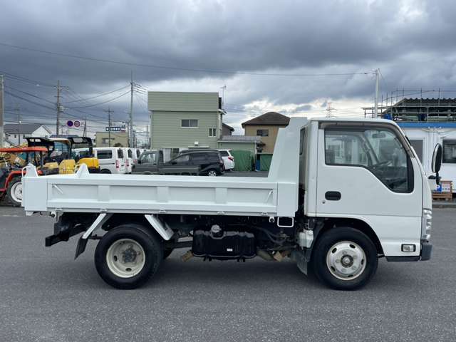 いすゞ エルフ ３．０ 強化ダンプ 高床 ディーゼルターボ H27年 (関東) 99
