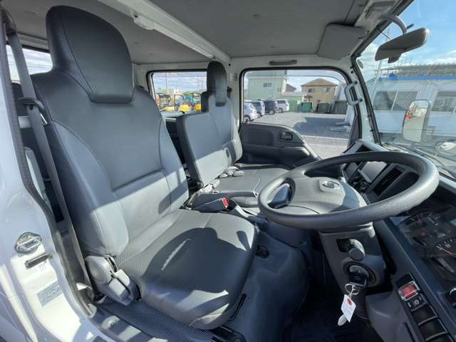 日産 アトラス ３．０ ダブルキャブ スーパーロー ディーゼルターボ R2年 (関東) 99