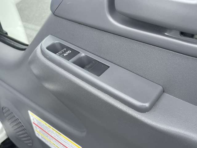 日産 アトラス ３．０ フルスーパーロー ディーゼルターボ R3年 (関東) 99