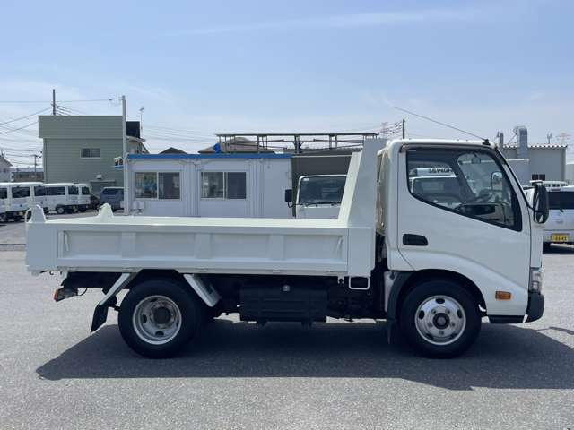 トヨタ ダイナ ３Ｔ 全低床強化ダンプ H29年 (関東) 99