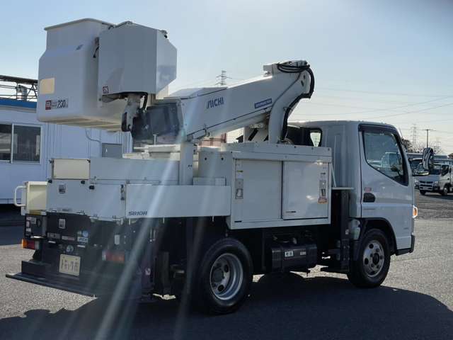 三菱フソウ キャンター 高所作業車 H29年 (関東) 99