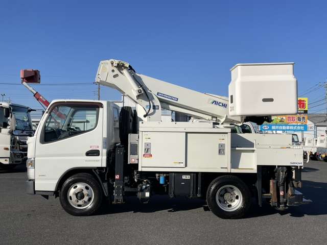 三菱フソウ キャンター 高所作業車 H29年 (関東) 99