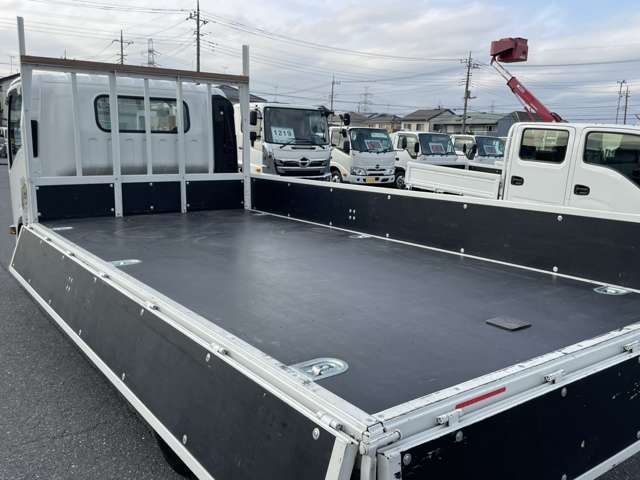 いすゞ エルフ ３．０ ワイド 高床 ディーゼルターボ R3年 (関東) 99
