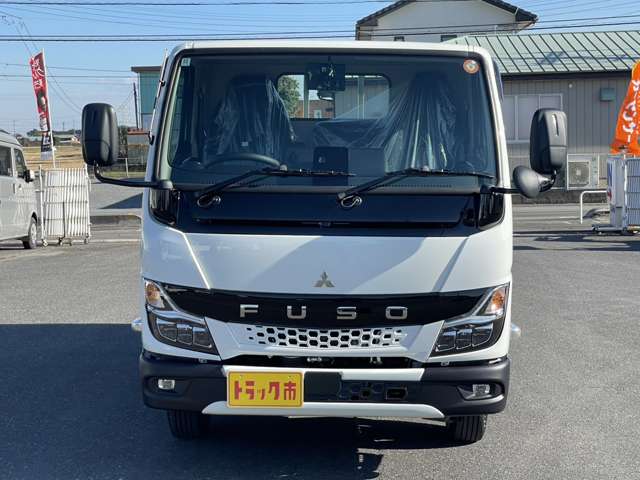 三菱フソウ キャンター ３．０ 全低床 ディーゼルターボ R7年 (関東) 99