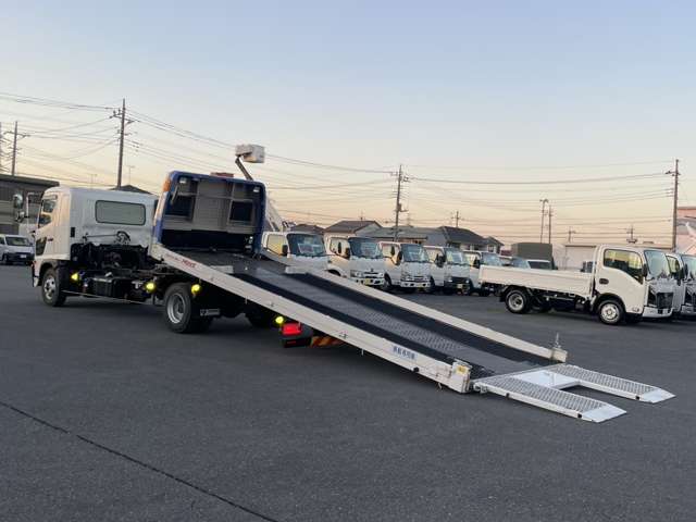 日野自動車 レンジャー ２．４５Ｔ R5年 (関東) 99