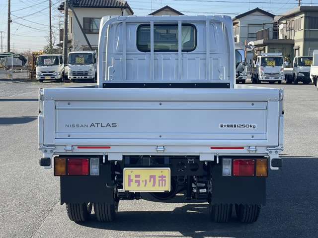 日産 アトラス １．９ フラットロー R7年 (関東) 99