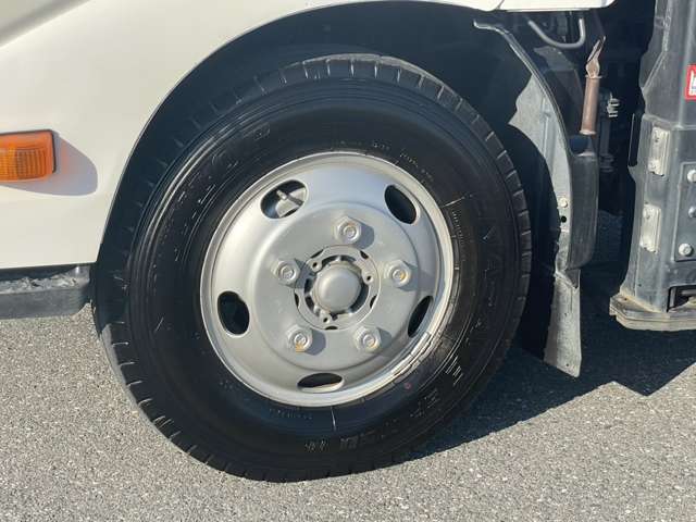 日野自動車 デュトロ 高所作業車 H24年 (関東) 99